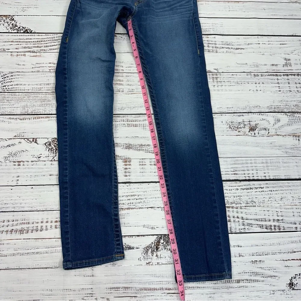 True Religion Men’s size 28 x 33 Skinny Flap Stretch Jeans